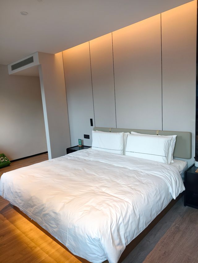 在南京亞朵｜枕秦淮燈火，赴卞之琳詩意之眠