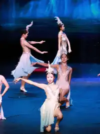 張家界千古情：銀票狂歡一日遊