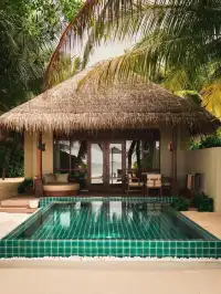 老牌奢華蜜月島，馬爾代夫芙花芬氛圍感拉滿