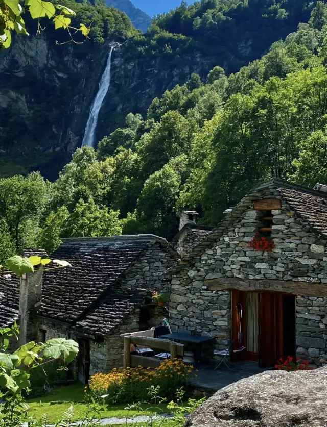 Switzerland Travel Guide! Missing these places means you haven't really been!!