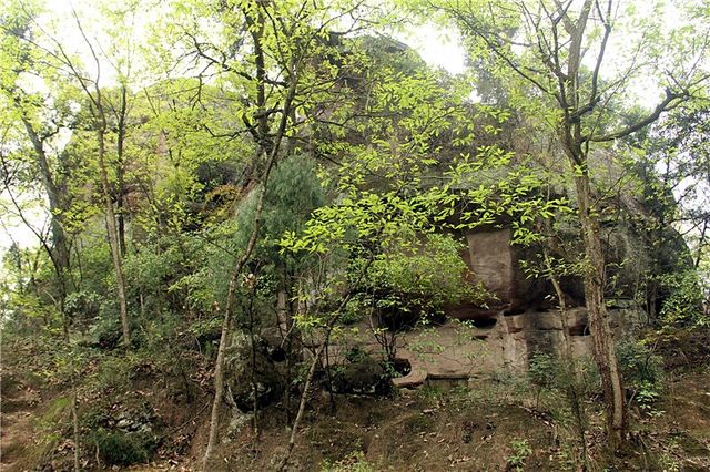 千年石刻裡的沉默情書落莫的綠野仙蹤 千年石刻裡的沉默情書落莫的綠野仙蹤