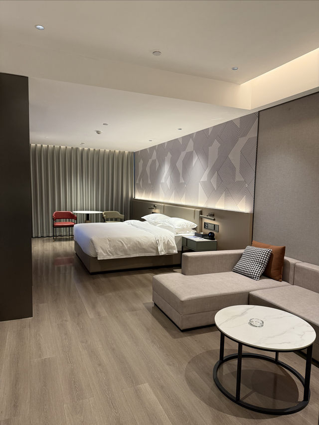 柳州這家柏曼,將「都市輕奢」深植於我的出行清單裡 柳州這家柏曼,將「都市輕奢」深植於我的出行清單裡