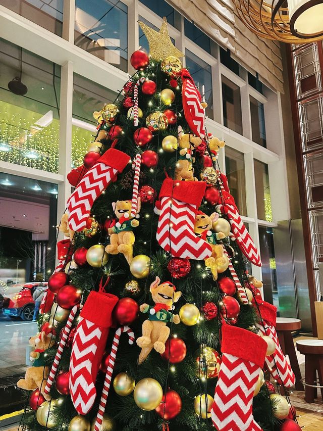 魔都免費旋轉木馬天花板實現遛娃自由