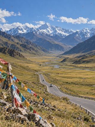 Slow Travel Guide to Qilian's Snow-capped Mountains and Grasslands