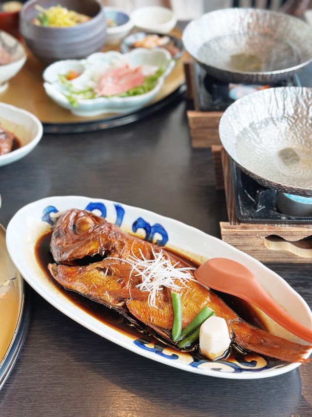 伊豆急下田駅近くで、魚介ランチ