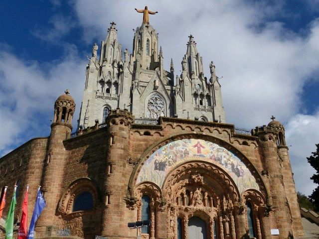 Tibidabo山-聖心教堂