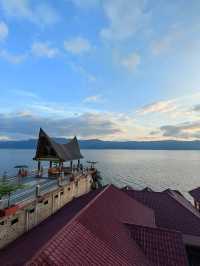 Budget hotel with a stunning view @Samosir Island 