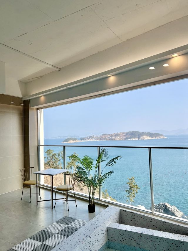 부산에서 한시간도 안걸리는 거제 신상 숙소 🏝️