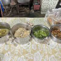 ขนมจีนเมืองแพร่ ที่ไม่มีน้ำย้อย !!!! แต่อร่อยสุดๆ