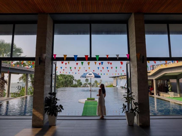 Serene Phla Resort ที่พักรถบ้านริมทะเล