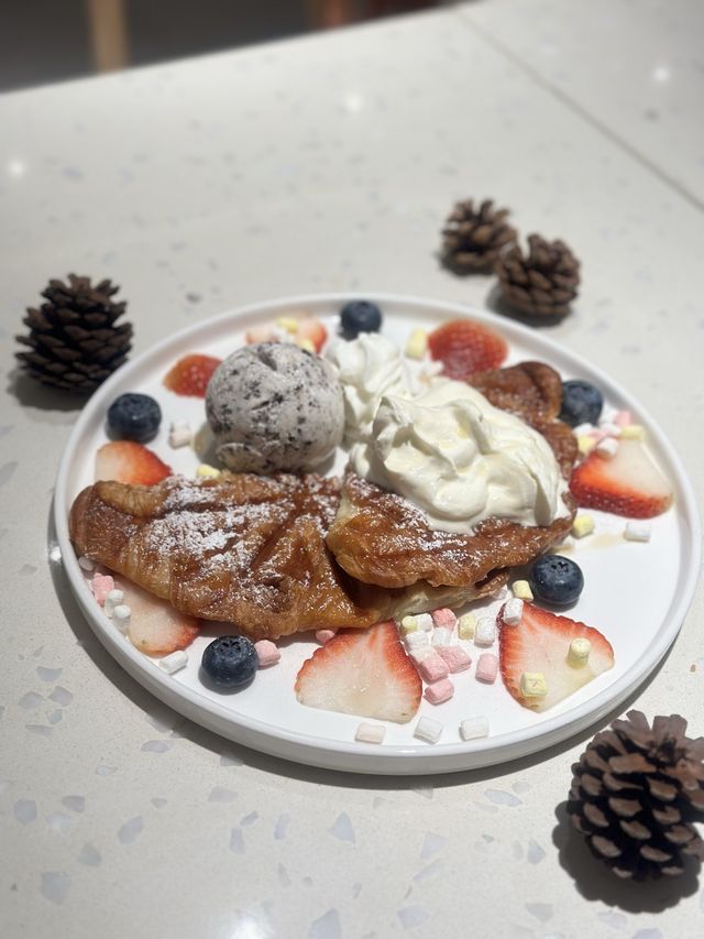 😹荔枝角貓貓Cafe 萌爆貓貓陪你食大餐