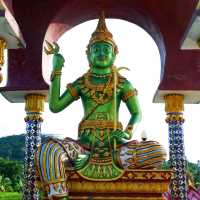 วัดปลายแหลม 