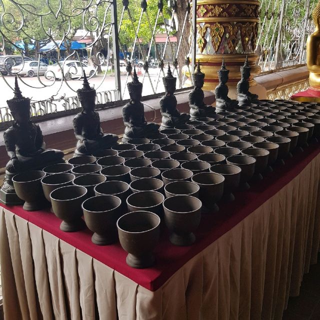 วัดสวนดอก ไหว้พระเจ้าเก้าตื่อ จังหวัดเชียงใหม่