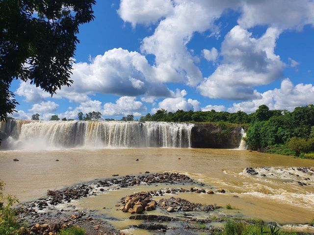 Dray Nur Waterfall