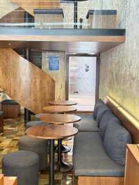 คาเฟ่สไตล์โปรตุเกส (GRAPh Phuket)