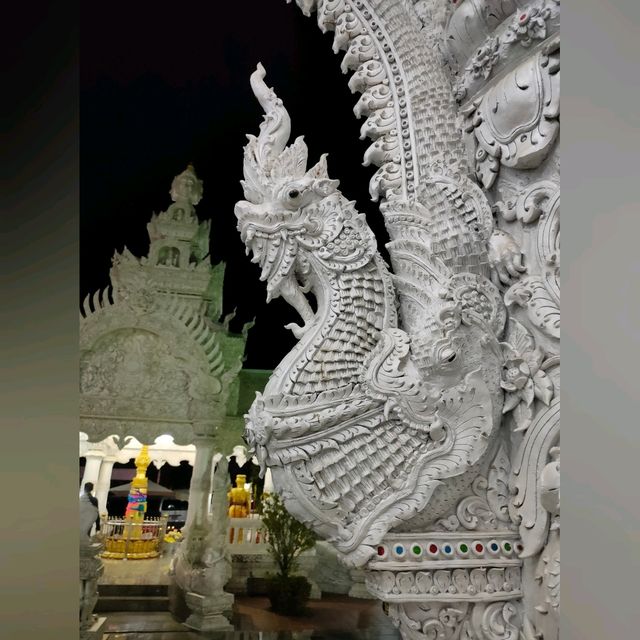 ศาลหลักเมืองน่าน เสาหลักเมืองน่าน