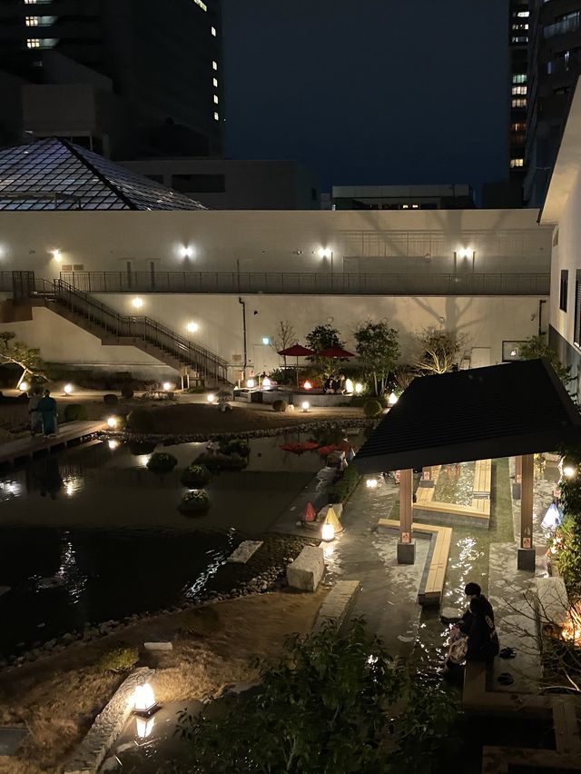 유카타를 입고 족욕을 할 수 있는 오사카 온천, 소라니와