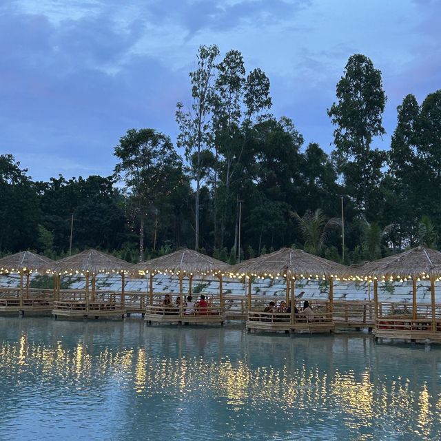 ร้านอาหารเปิดใหม่ ริมน้ำ บรรยากาศดี จ.ระยอง