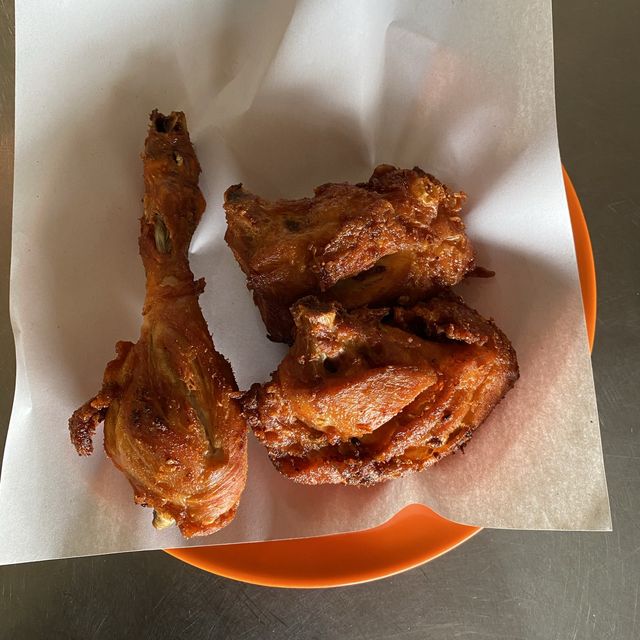 ขนมจีนโกจ้อย ร้านดังรสเด็ดจังหวัดกระบี่