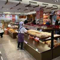 【台湾/台北】台湾土産と言えばこれ！現地人も並ぶ人気店「佳徳鳳梨酥」