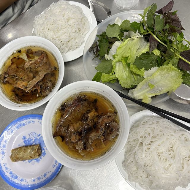 🍜🥢Bun Cha Huong Lien Hanoi 🤤 