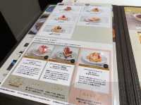 神奈川・横浜。タルトケーキのショーケースに目を奪われる『ラ・メゾン アンソレイユターブル』