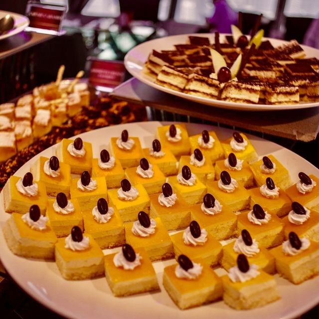 Lunch Buffet at Atmosphere 360