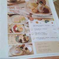 帶狗狗在香港最高處食souffle 