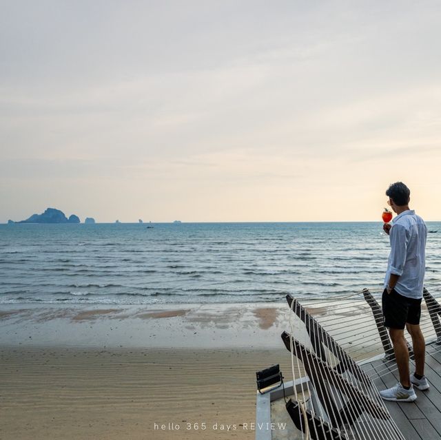 เปลี่ยนหน้าร้อนให้เป็นน่ารัก กับ REEVE Beach Club 