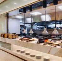 台北｜住宿豐盛早餐🍴🥣Sunrise all day dining 敘日 全日餐廳-台北六福萬怡酒店