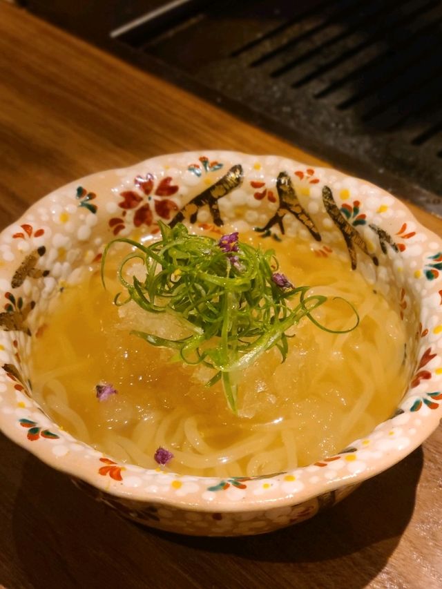 看板のない焼肉屋さん