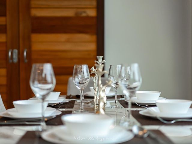 Fisherman Way Beach Villa พักพูลวิลล่าหรูริมทะเล 