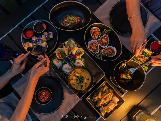 Black Ginger เรือนไทยสีดำ อาหารเลิศรสฉบับภูเก็ต
