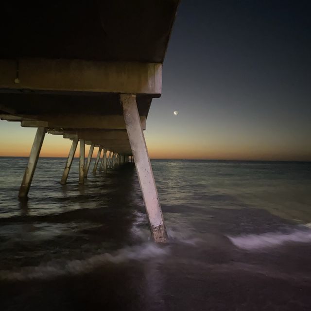 Glenelg by night 