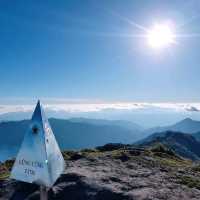 Lung Cung - trekking in clouds for beginner