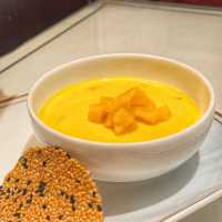 「Holt's Cafe」：神級叉燒飯，口碑絕佳