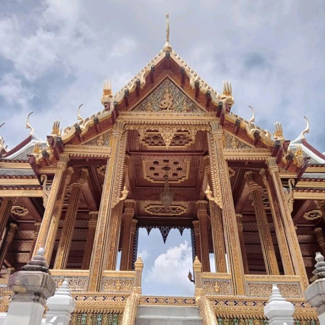   ๑ วันดีๆ ที่พระบรมมหาราชวัง