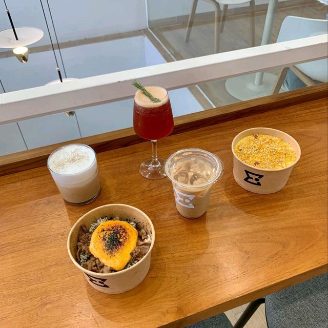 EVER COFFEE | FOOD & DRINK COFFEESHOP
