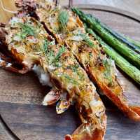 Loulou-French Cuisind & Wine Bar