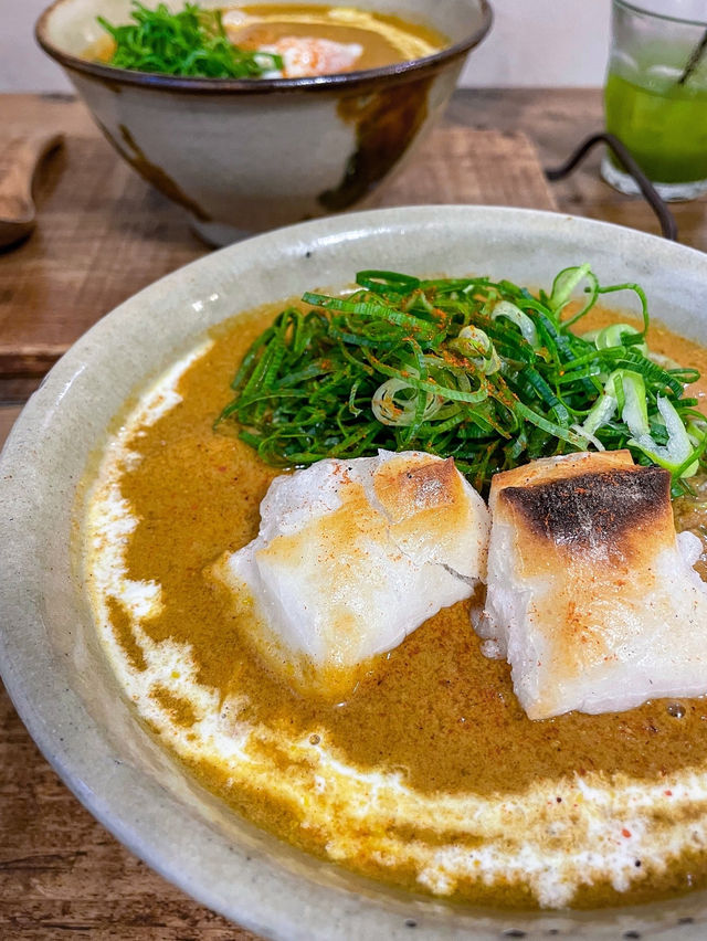 【沖縄】北中城村 沖縄と京都のコラボレーションを味わう 絶品カレーうどん