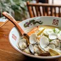 台南-米其林必比登推薦的庶民美食：誠實鍋燒