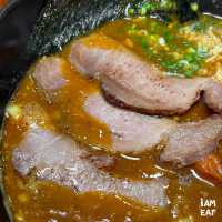 แกงกะหรี่โฮมเมดที่ซ่อนตัวอยู่ในซอยย่านเกษตร