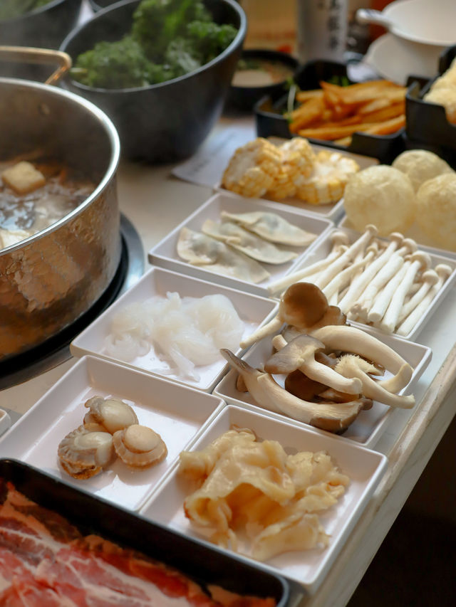 香港探店｜無限時任食19款滋味養生湯底涮涮鍋  