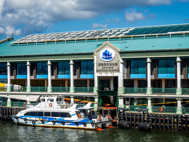 Central Pier Waterfront 