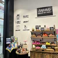 Indulge in Bath Art at LUSH: A Sensory Shopping Experience
