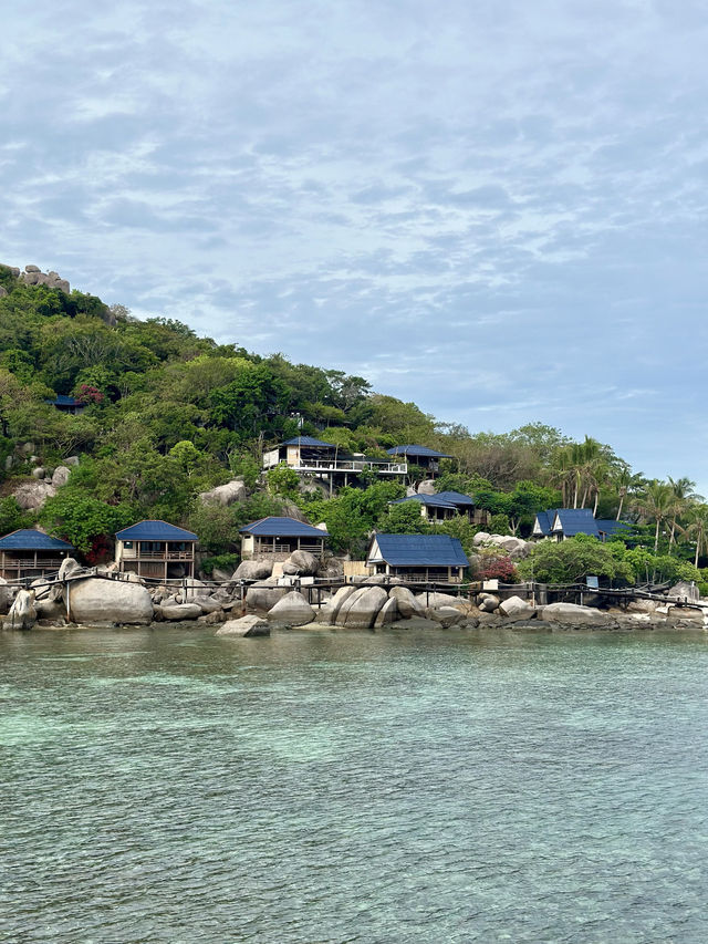 Dive resort on a private island 🐠
