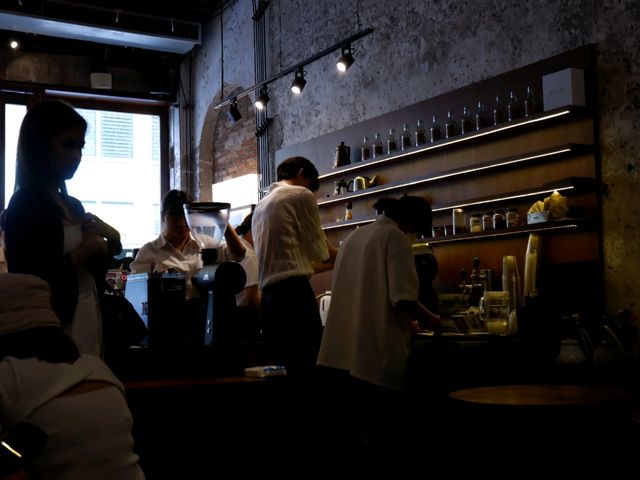 • GRAPH phuket | จากกาแฟเหนือสู่ปักษ์ใต้ 