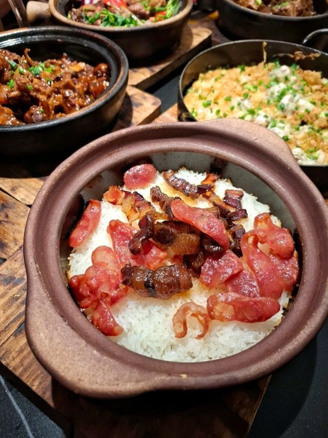 啫啫煲煲仔飯