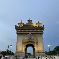 Patuxay แลนด์มาร์คของเวียงจันทน์ ที่ใครๆก็ต้องมา