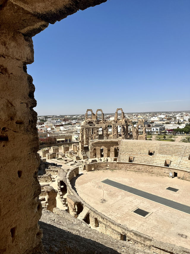 Delicious Food with a View of El Jem Amphitheater 🤩